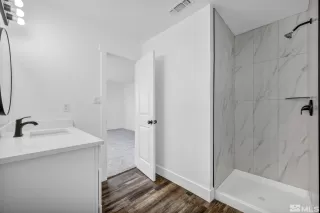 Photo #6: 250004155 Listing