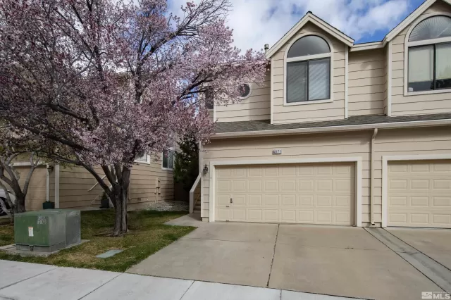 MLS: 250004243 Condo For Sale