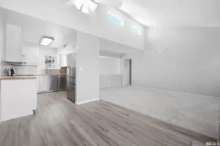 Photo #6: 250004244 Listing 