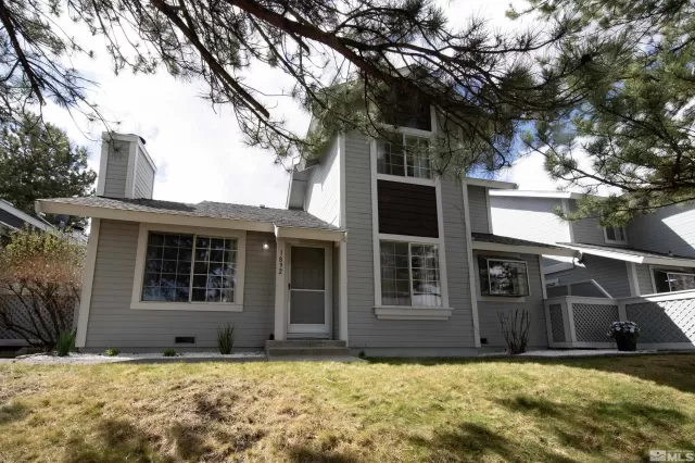 MLS: 250004279 Condo For Sale