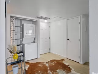 Photo #6: 250004324 Listing