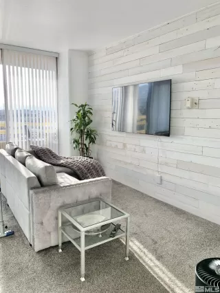 Photo #4: 250004353 Listing 