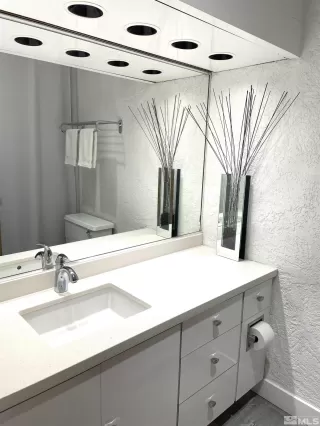 Photo #5: 250004356 Listing 