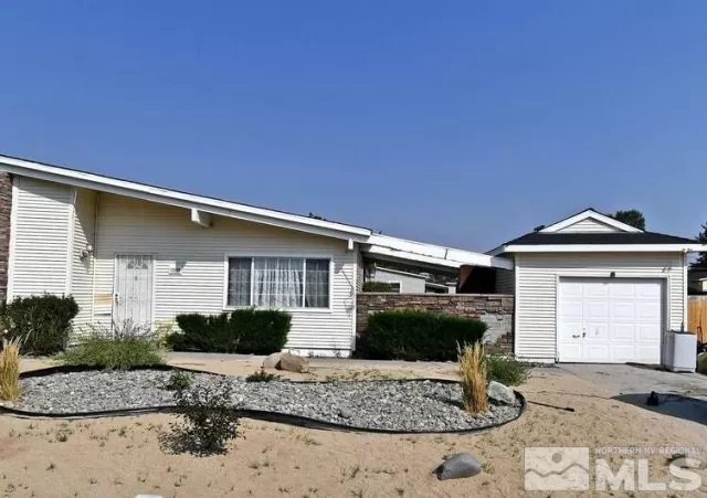 MLS: 250004406 Condo For Sale