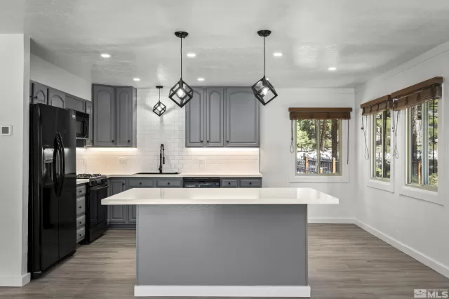 MLS: 250004463 Condo For Sale