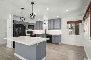 Photo #3: 250004463 Listing