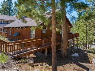 Photo #1: 250004528 Listing 