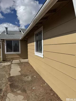 Photo #2: 250004572 Listing