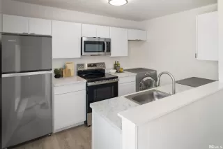 Photo #3: 250004613 Listing