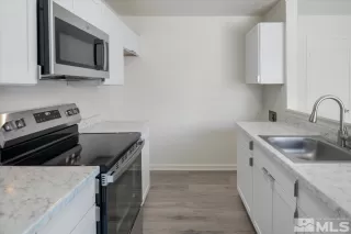 Photo #4: 250004613 Listing