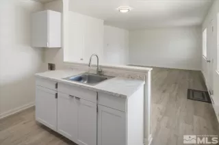 Photo #5: 250004613 Listing