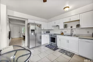 Photo #5: 250004626 Listing 