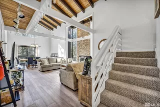 Photo #1: 250004631 Listing 