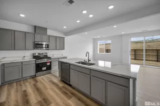 Photo #4: 250004731 Listing