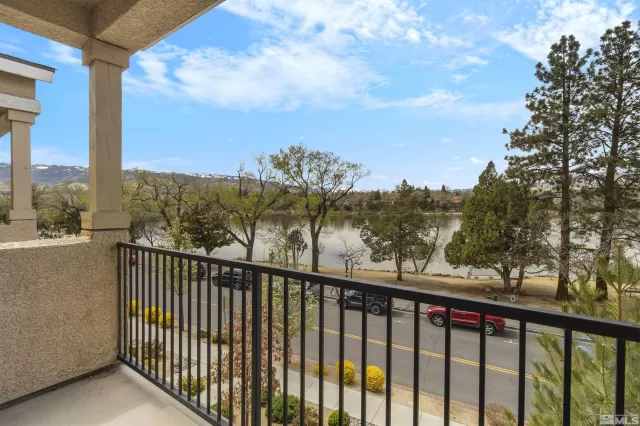 MLS: 250004741 Condo For Sale