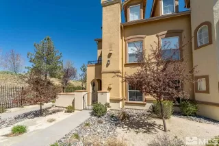 Photo #2: 250005001 Listing 