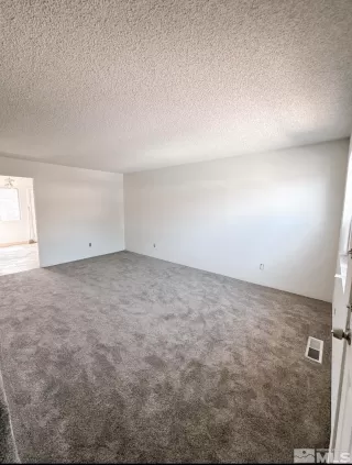 Photo #1: 250005017 Listing 