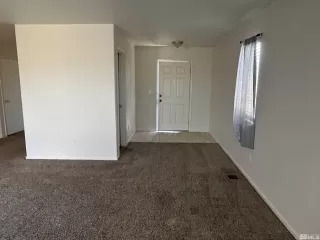 Photo #2: 250005028 Listing 