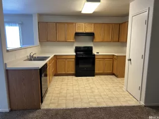 Photo #4: 250005028 Listing 