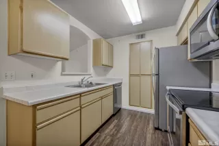 Photo #3: 250005226 Listing 