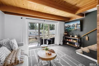 Photo #1: 250005318 Listing