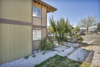 Photo #2: 250005337 Listing 