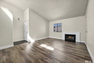 Photo #3: 250005337 Listing 