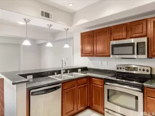 Photo #5: 250005365 Listing