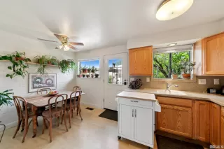 Photo #3: 250005408 Listing 