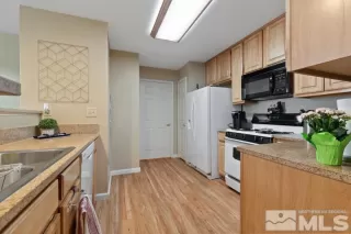 Photo #3: 250005422 Listing 