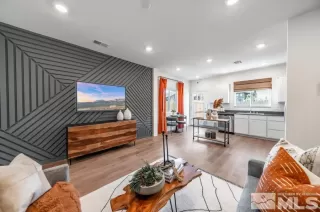 Photo #5: 250005496 Listing