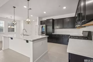 Photo #5: 250005578 Listing 