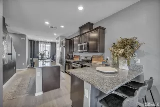 Photo #4: 250005585 Listing