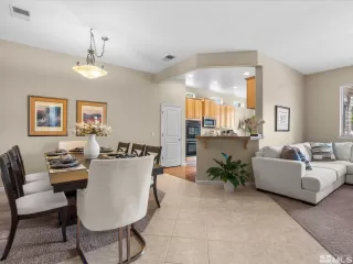 Photo #5: 250005747 Listing 