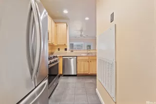 Photo #5: 250005749 Listing 