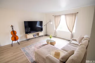 Photo #2: 250005823 Listing 