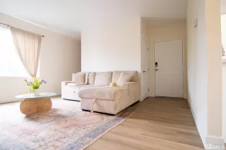 Photo #4: 250005823 Listing 