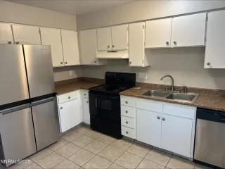 Photo #6: 250005920 Listing 