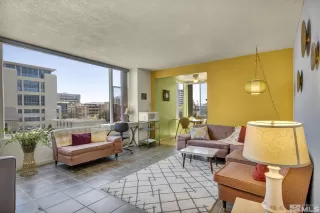 Photo #1: 250005945 Listing