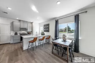 Photo #3: 250005995 Listing