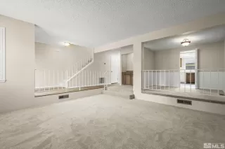 Photo #4: 250006057 Listing