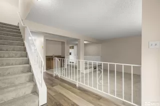 Photo #5: 250006057 Listing