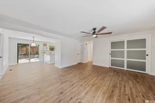 Photo #3: 250006129 Listing 