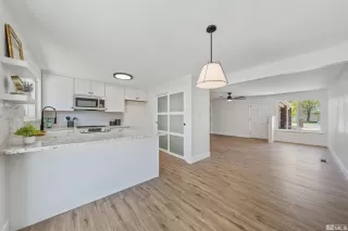 Photo #6: 250006129 Listing 