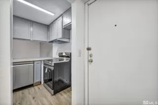 Photo #2: 250006151 Listing