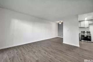 Photo #4: 250006151 Listing