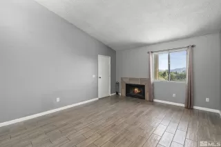 Photo #2: 250006209 Listing 