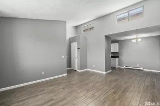 Photo #3: 250006209 Listing 