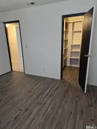 Photo #1: 250006348 Listing