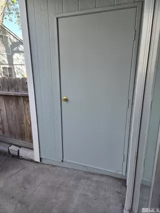 Photo #5: 250006348 Listing